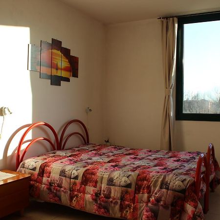 Oasi Del Piacere Apartment Pisa Bagian luar foto